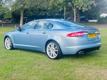 Used Jaguar XF 2010 for sale - 75623806: Photo