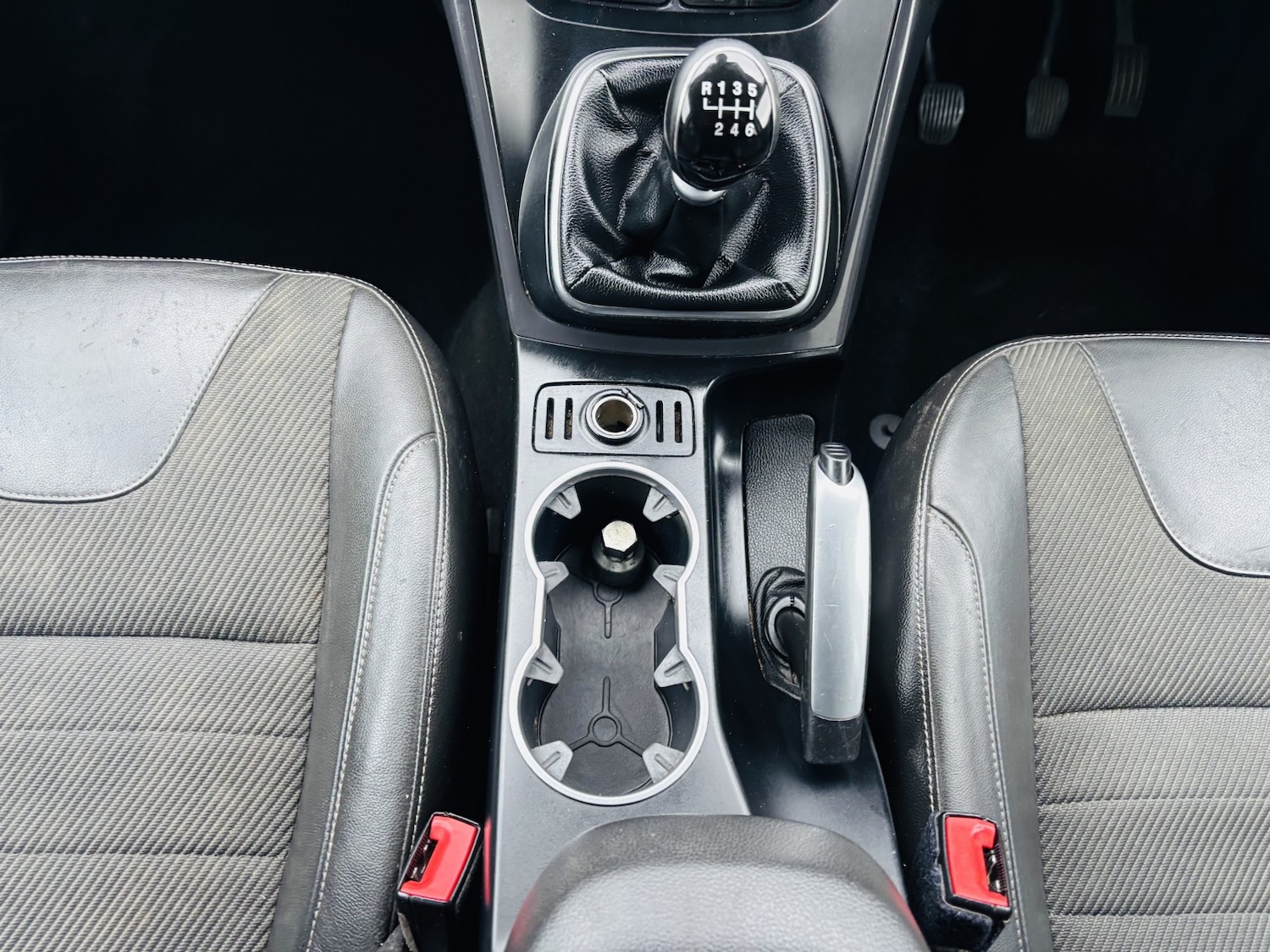 Used Ford Kuga 2014 for sale - 77201207: Photo 16