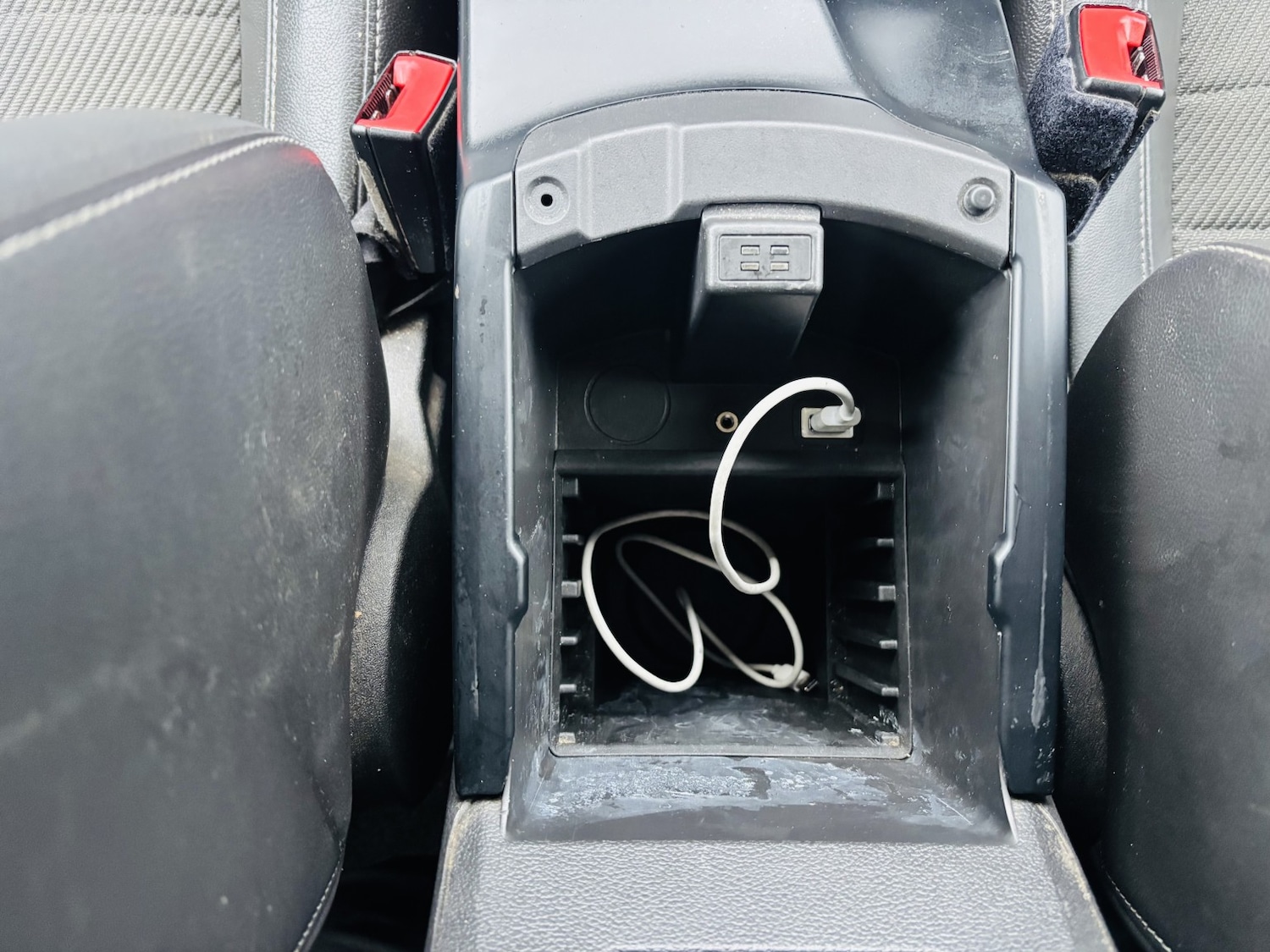 Used Ford Kuga 2014 for sale - 77201207: Photo 17