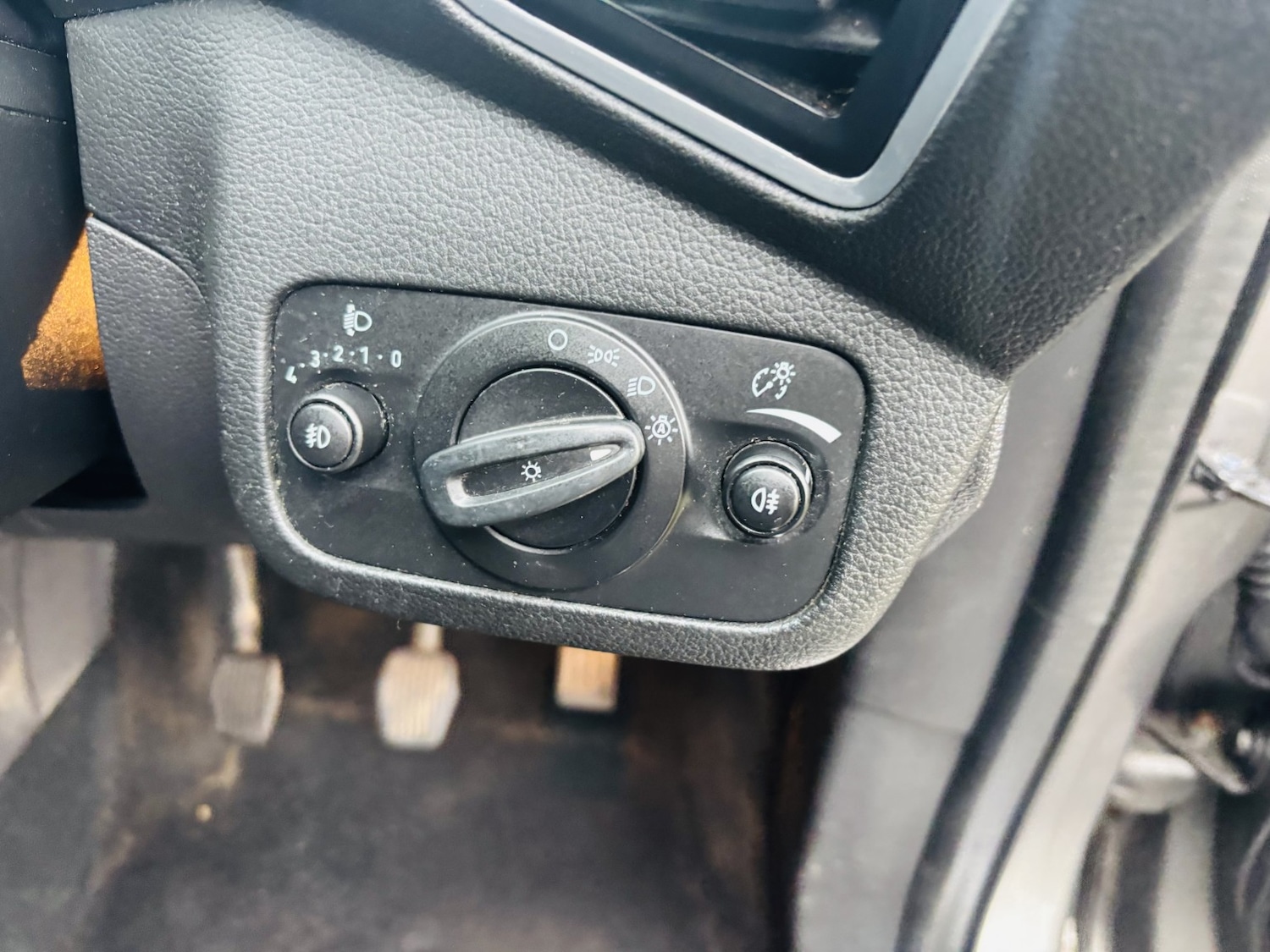 Used Ford Kuga 2014 for sale - 77201207: Photo 21