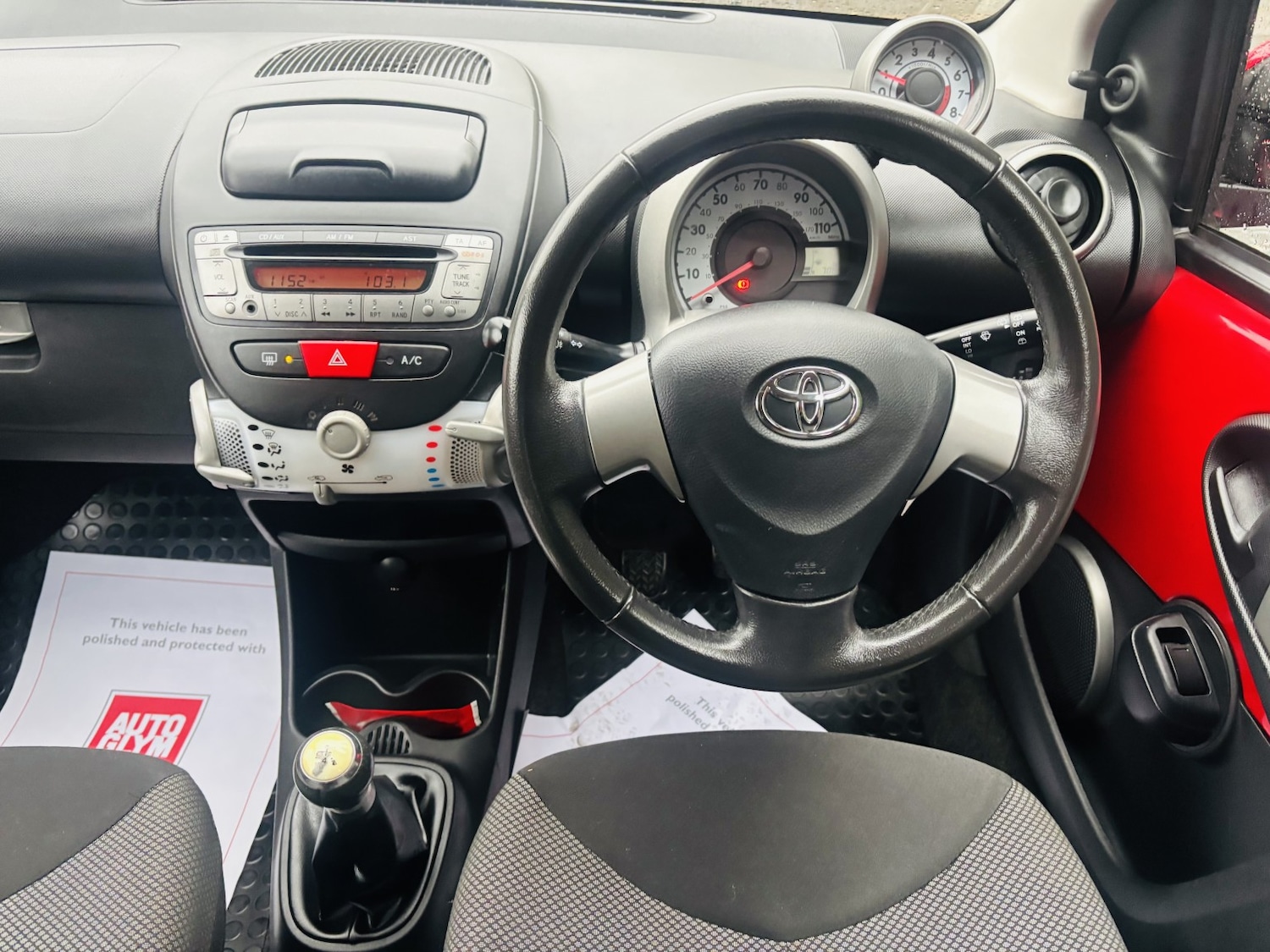 Used Toyota AYGO 2014 for sale - 76951135: Photo 11