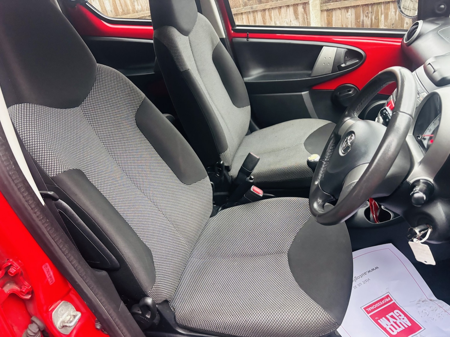 Used Toyota AYGO 2014 for sale - 76951135: Photo 15