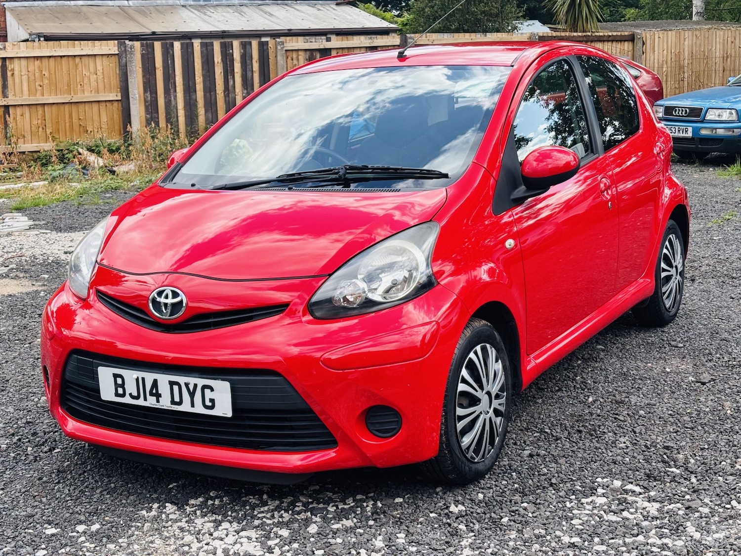 Used Toyota AYGO 2014 for sale - 76951135: Photo 4
