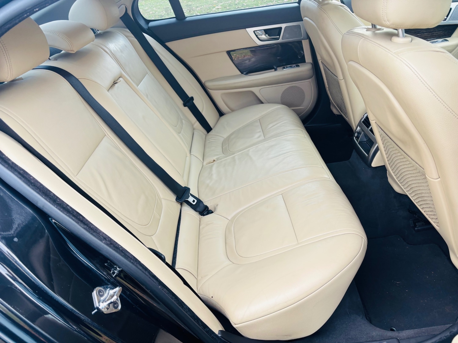 Used Jaguar XF 2015 for sale - 76600175: Photo 18