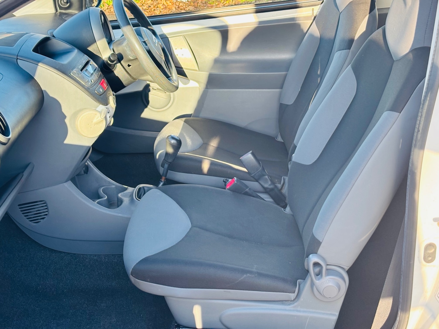 Used Citroen C1 2011 for sale - 76577356: Photo 8