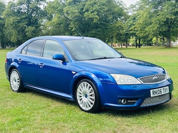 2006 (06) - 3.0 ST-220 5dr