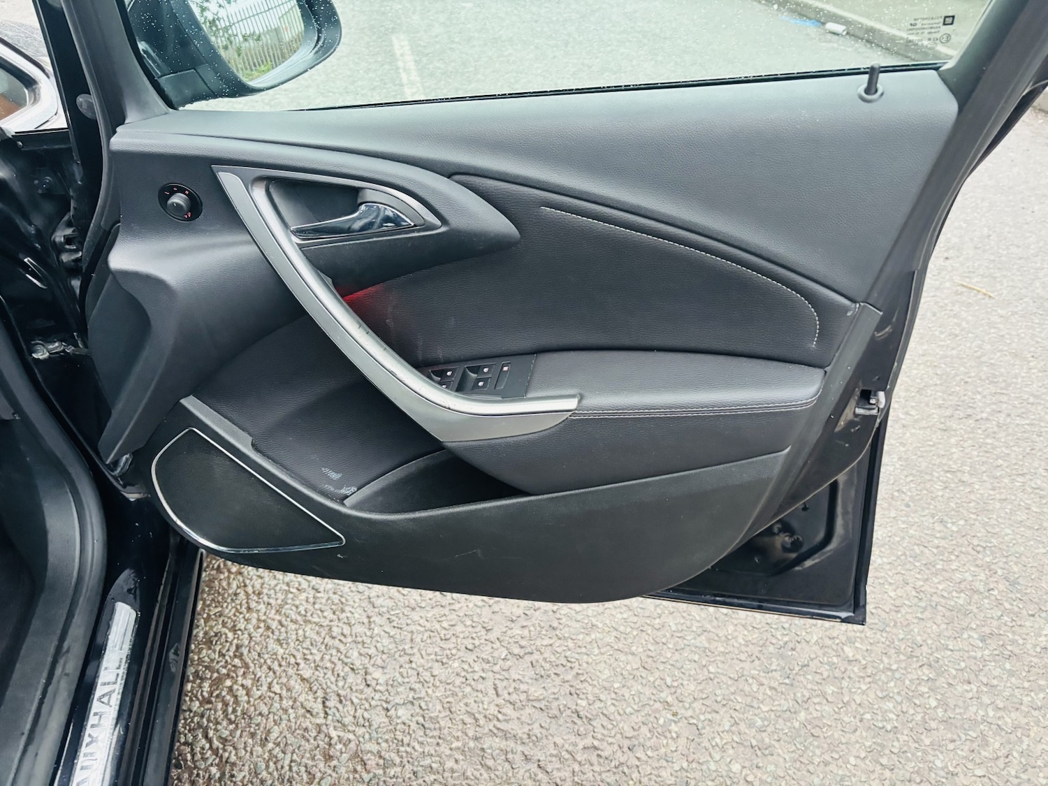 Used Vauxhall Astra 2011 for sale - 77319800: Photo 14