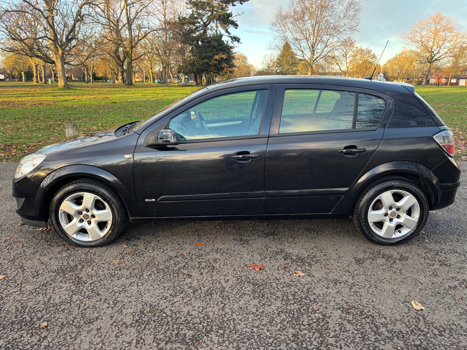 Used Vauxhall Astra 2009 for sale - 76577501: Photo 5