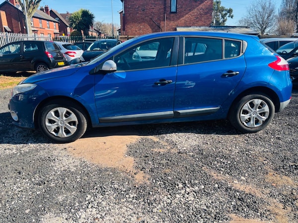 Used Renault Megane 2011 for sale - 75719795: Photo 5