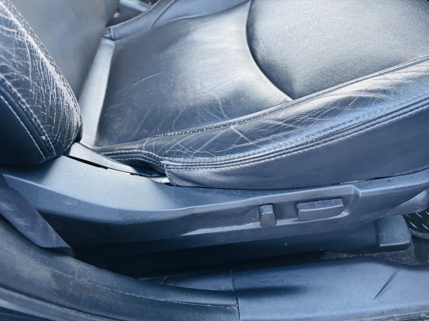 Used Peugeot 4007 2011 for sale - 76951127: Photo 18