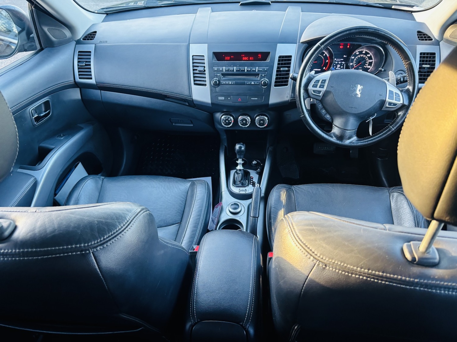 Used Peugeot 4007 2011 for sale - 76951127: Photo 9