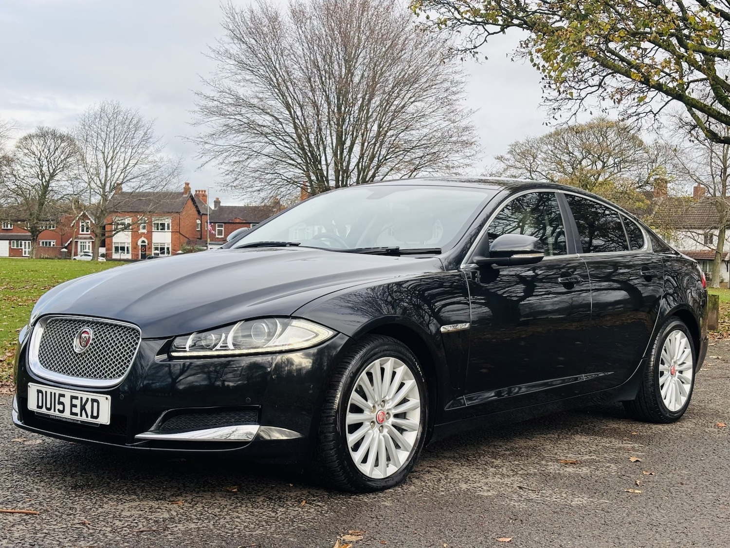 Used Jaguar XF 2015 for sale - 76878156: Photo 3