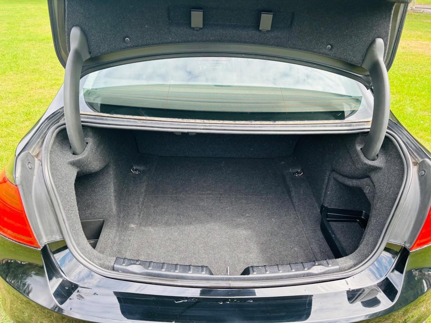 Used BMW 3 Series 2012 for sale - 76878146: Photo 37