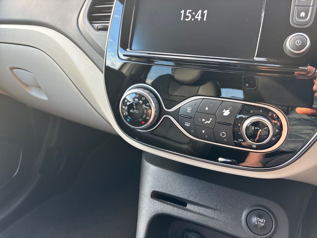 Used Renault Captur 2018 for sale - 76338790: Photo 19