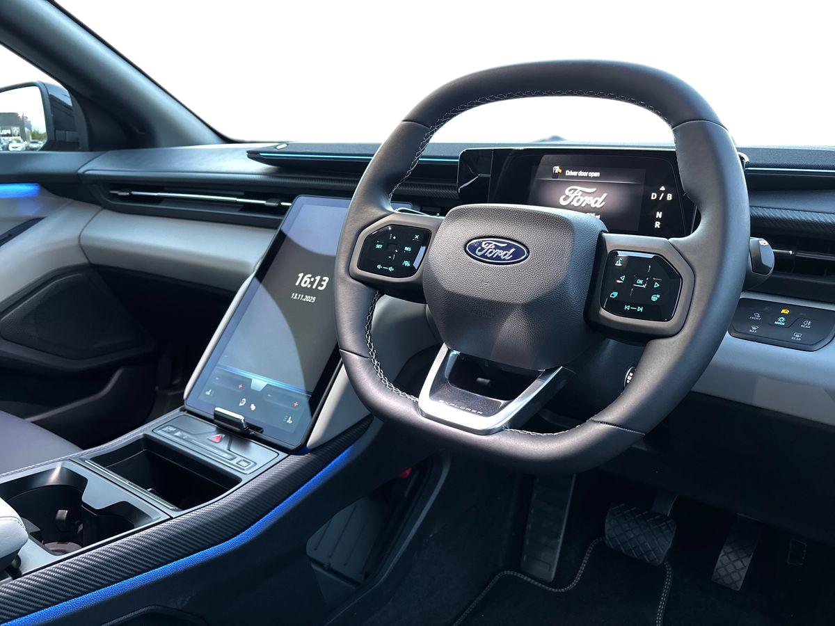 Used Ford Explorer 2024 for sale - 76563645: Photo 13