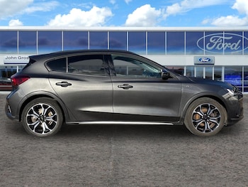 Used Ford Focus 2022 for sale - 77346936: Photo