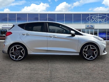 Used Ford Fiesta 2019 for sale - 78406401: Photo