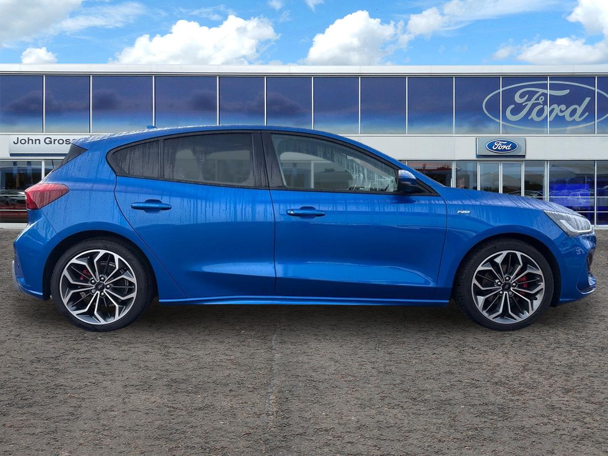 Used Ford Focus 2024 for sale - 76888835: Photo 2