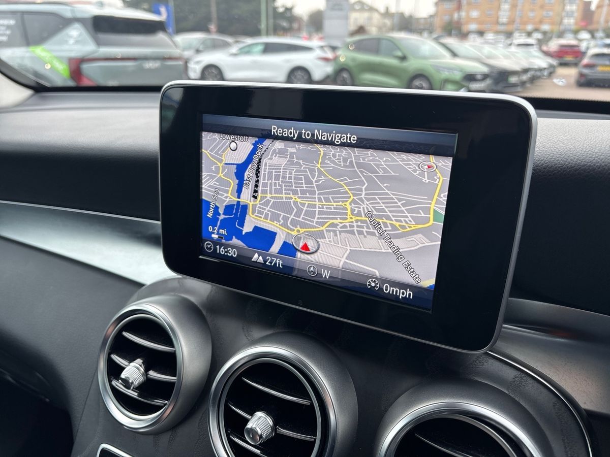 Used Mercedes-Benz GLC 2019 for sale - 77979041: Photo 23