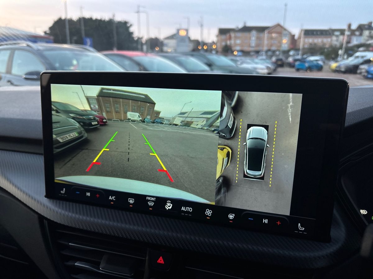 Used Ford Kuga 2024 for sale - 76704421: Photo 25