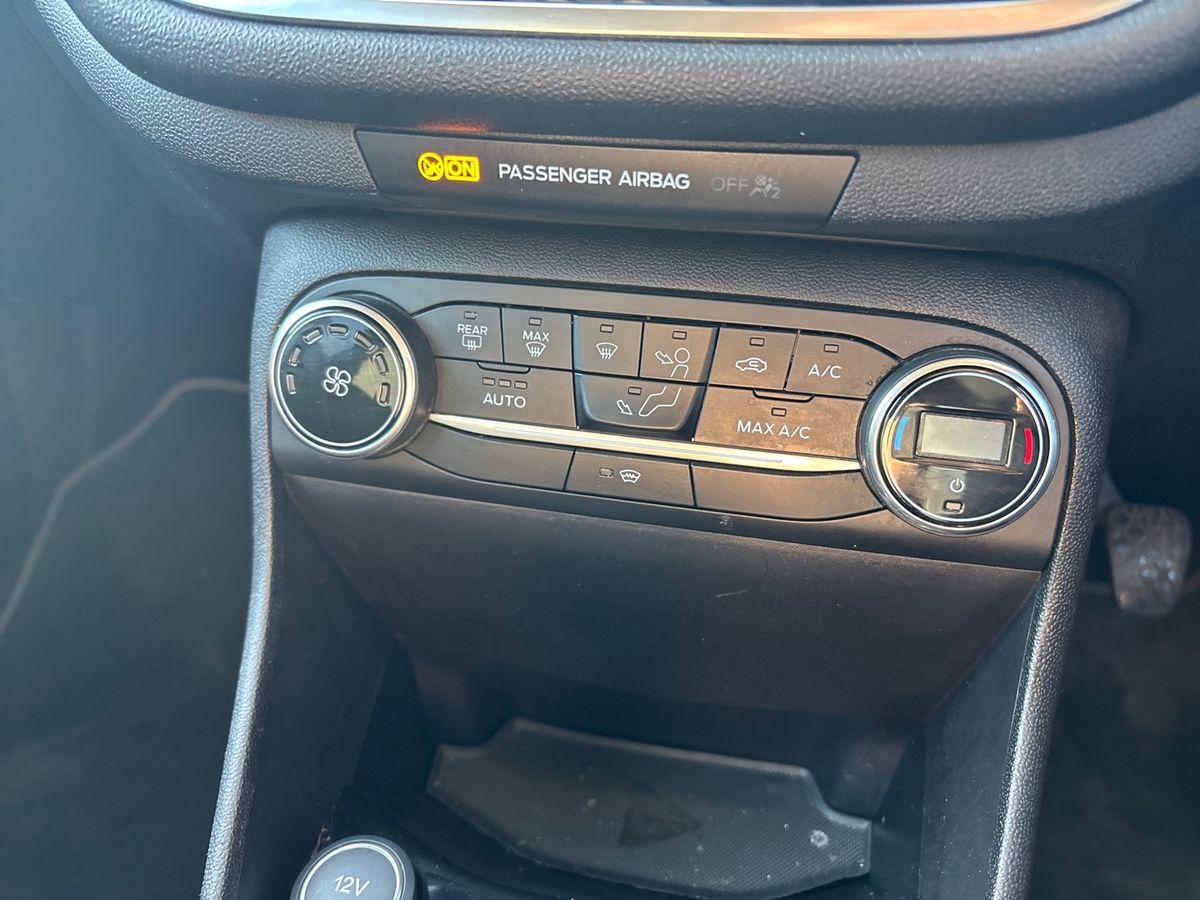 Used Ford Fiesta 2017 for sale - 77927467: Photo 19