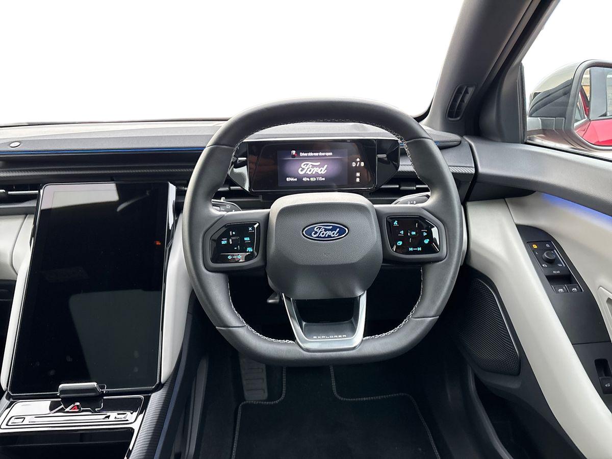 Used Ford Explorer 2024 for sale - 76434971: Photo 15