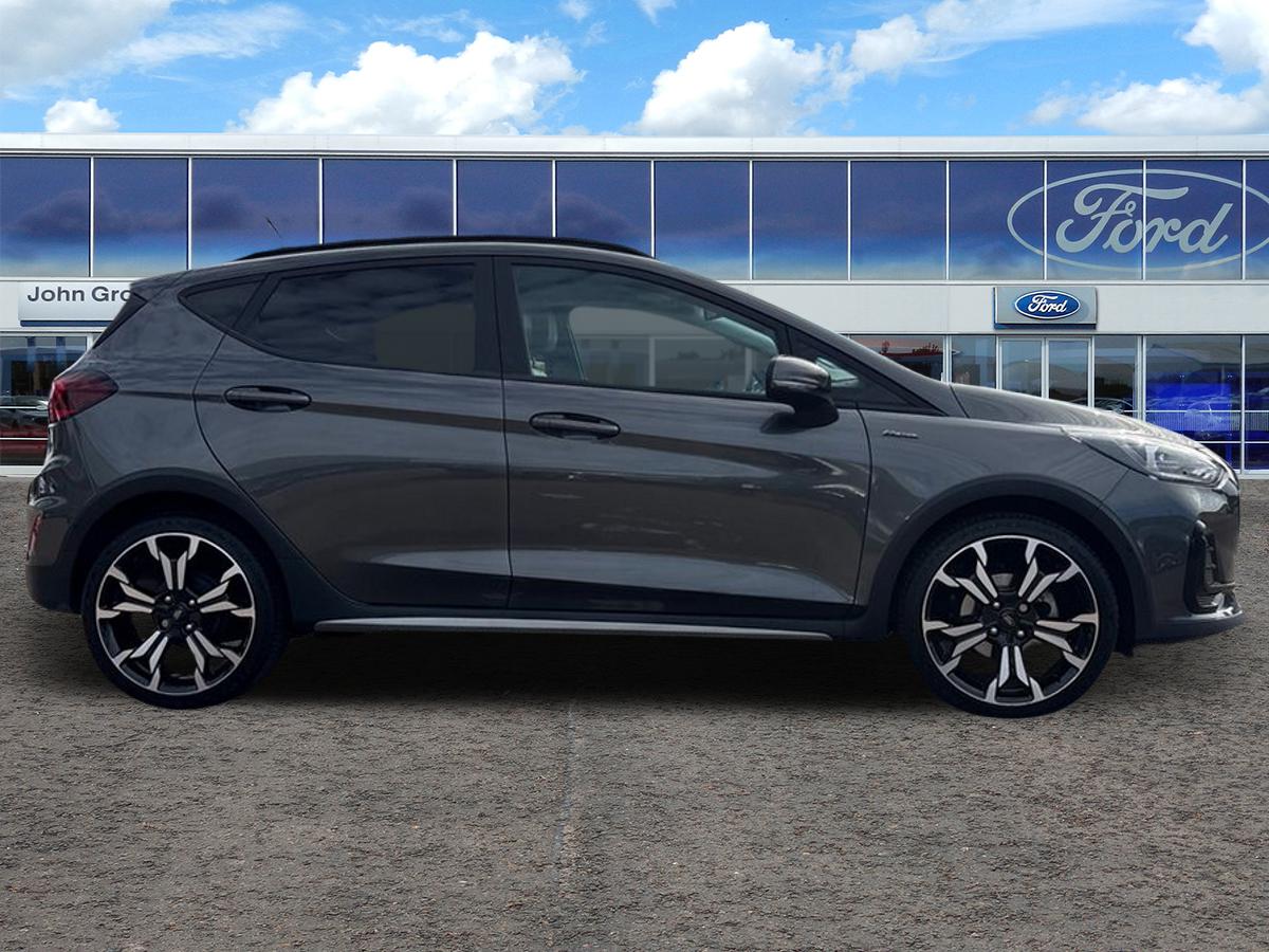 Used Ford Fiesta 2023 for sale - 76112252: Photo 2