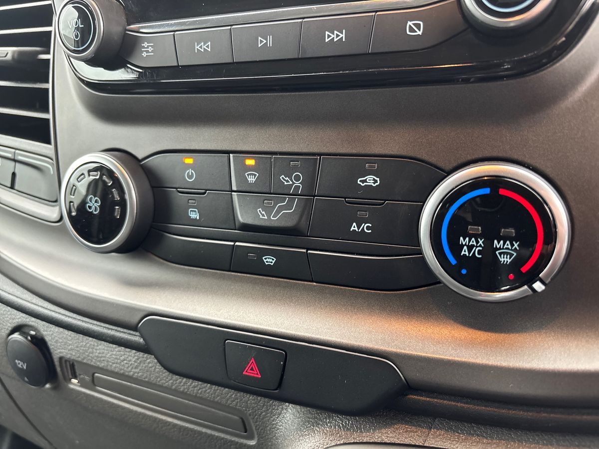 Used Ford Transit Custom 2022 for sale - 76623542: Photo 19