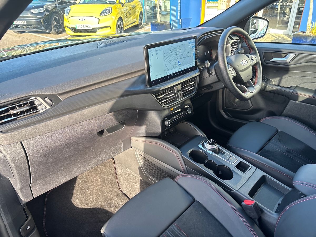 Used Ford Kuga 2024 for sale - 76888749: Photo 17