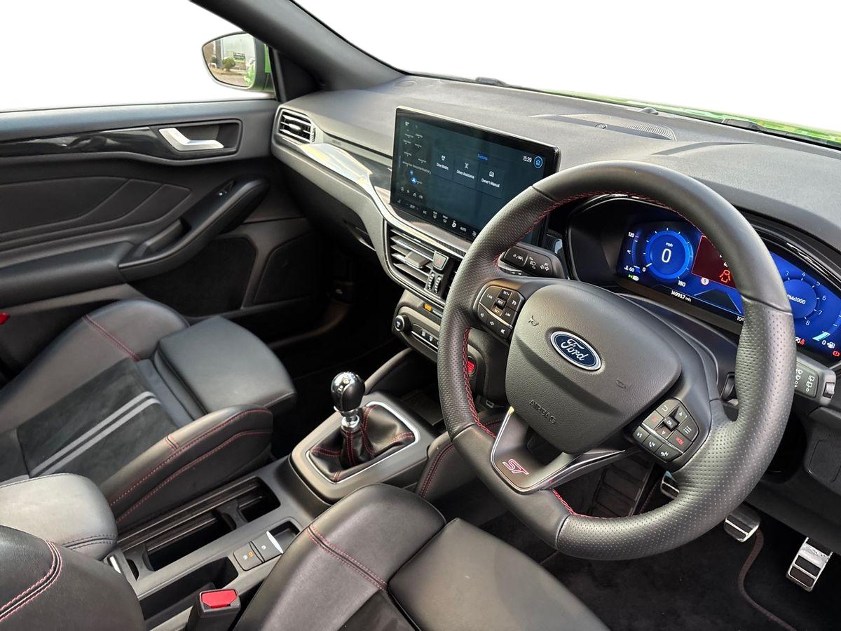 Used Ford Focus 2023 for sale - 77512669: Photo 13