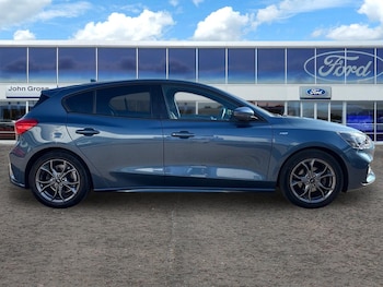 Used Ford Focus 2021 for sale - 77927470: Photo