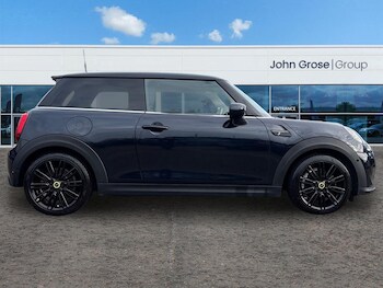 Used MINI Hatch 2021 for sale - 77256483: Photo