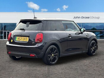 Used MINI Hatch 2021 for sale - 77256483: Photo