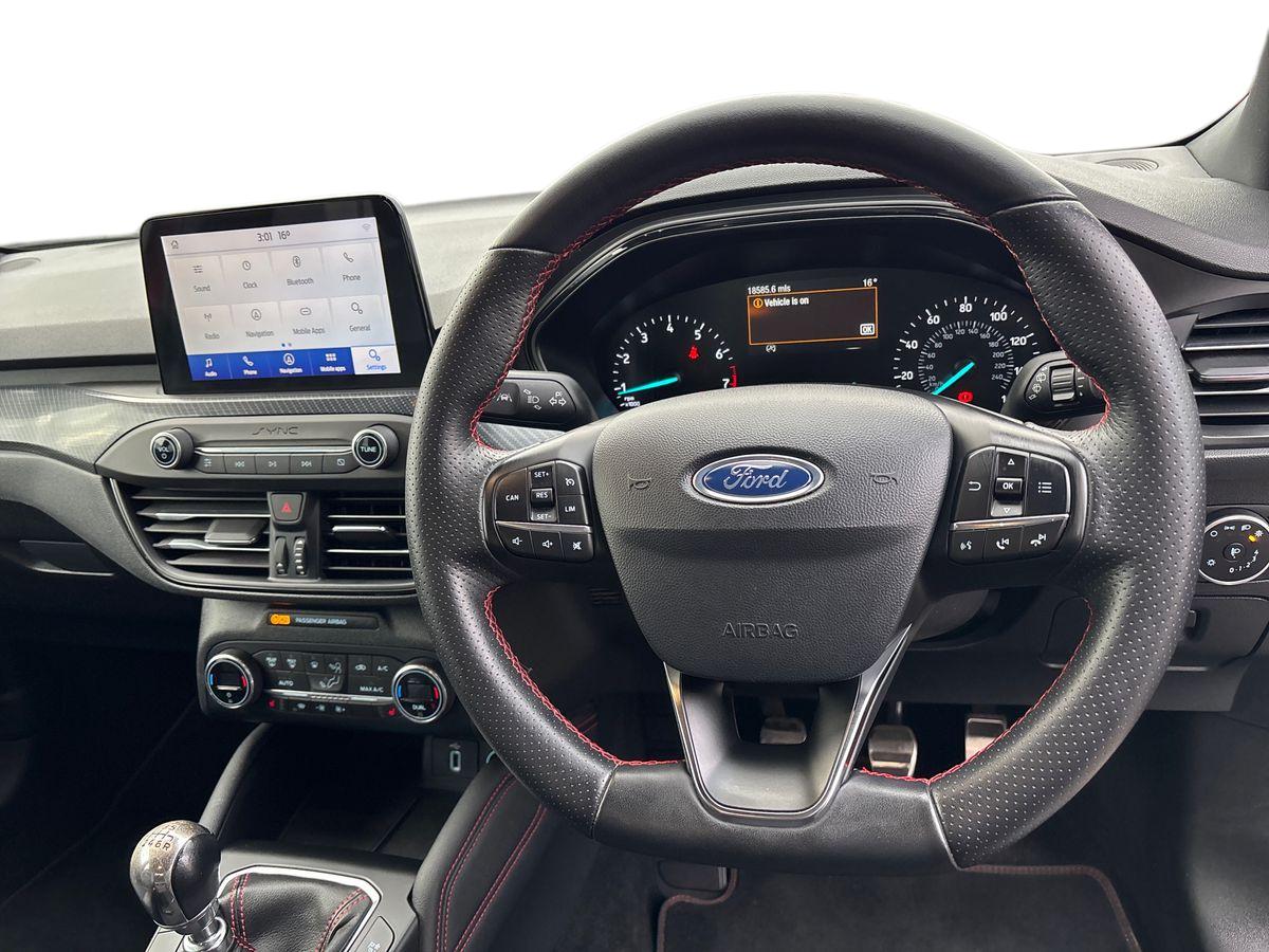 Used Ford Focus 2019 for sale - 77232094: Photo 14