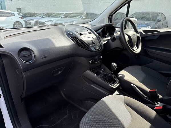 Used Ford Transit Courier 2021 for sale - 76203638: Photo 17