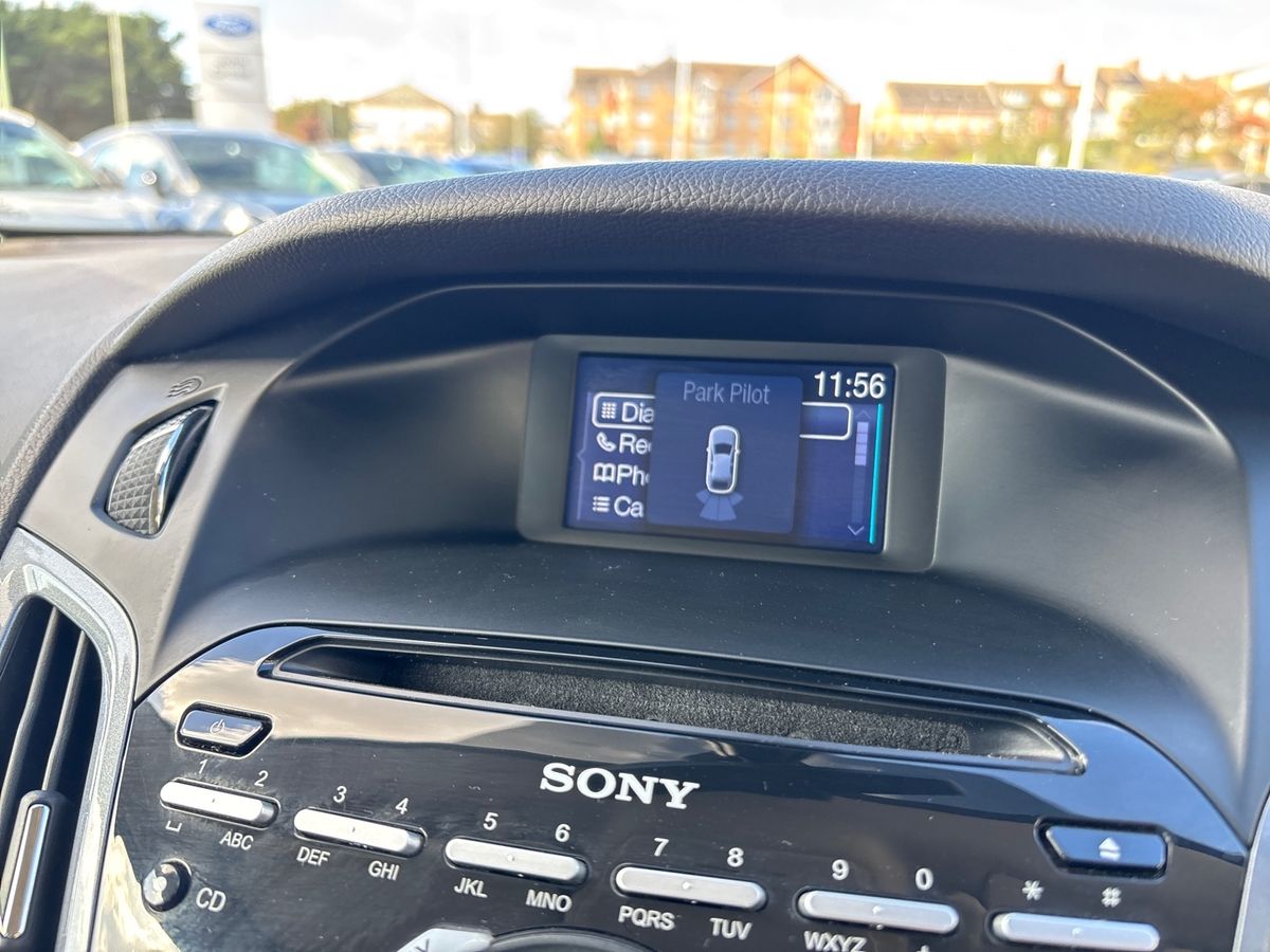 Used Ford Focus 2013 for sale - 76176332: Photo 25
