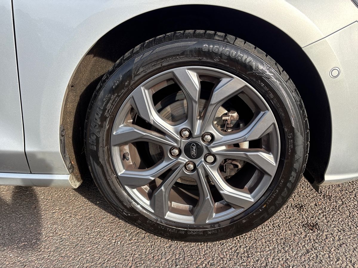 Used Ford Focus 2023 for sale - 77971732: Photo 11