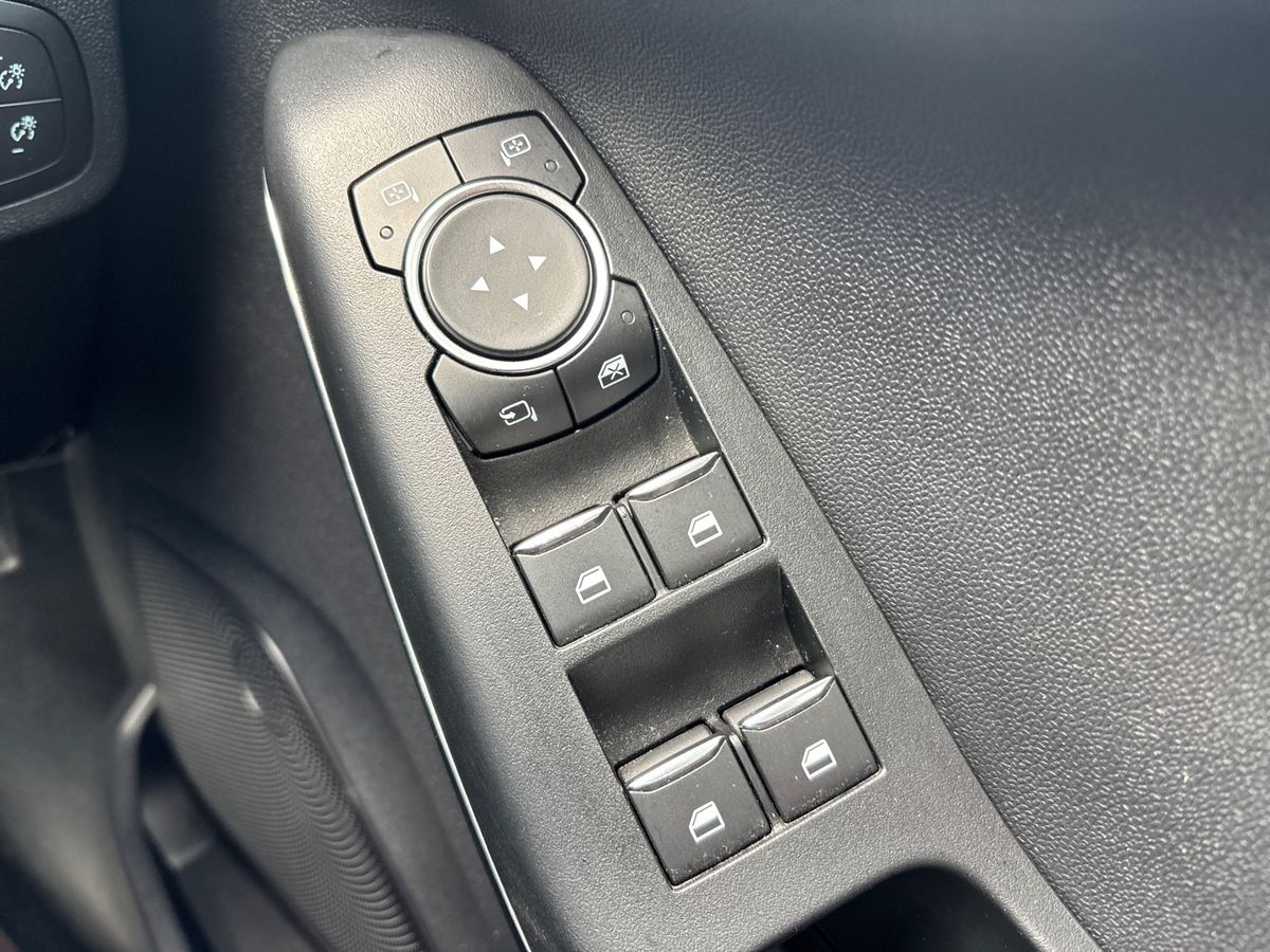 Used Ford Fiesta 2021 for sale - 75758630: Photo 21