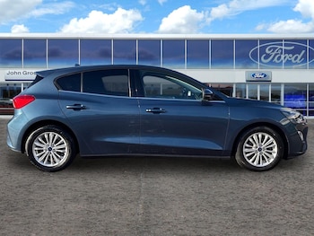 Used Ford Focus 2021 for sale - 77178183: Photo