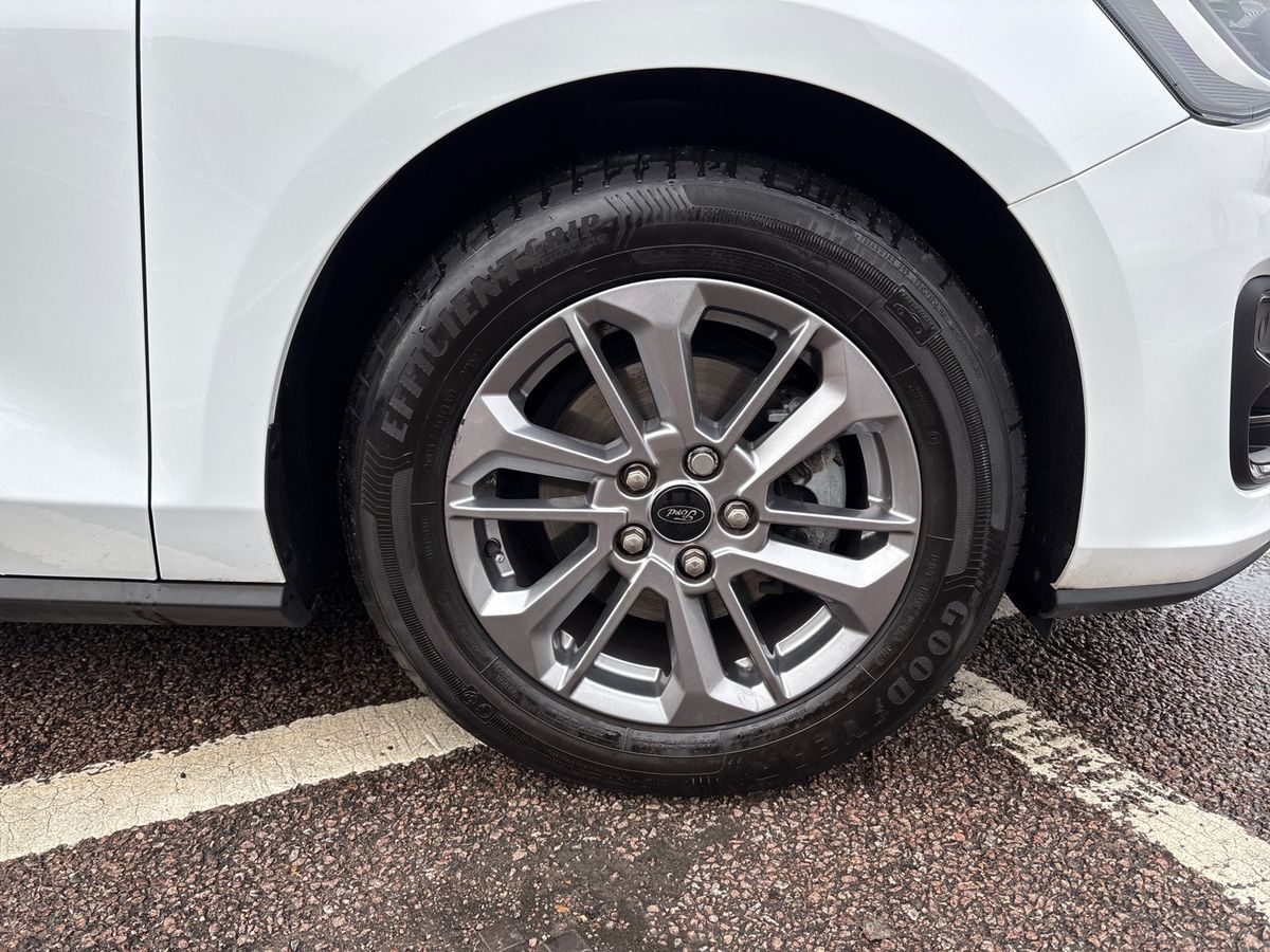 Used Ford Focus 2023 for sale - 76623584: Photo 11