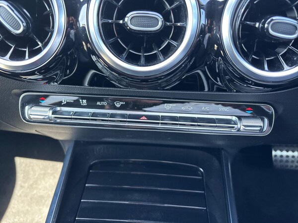 Used Mercedes-Benz GLA 2021 for sale - 75815455: Photo 19