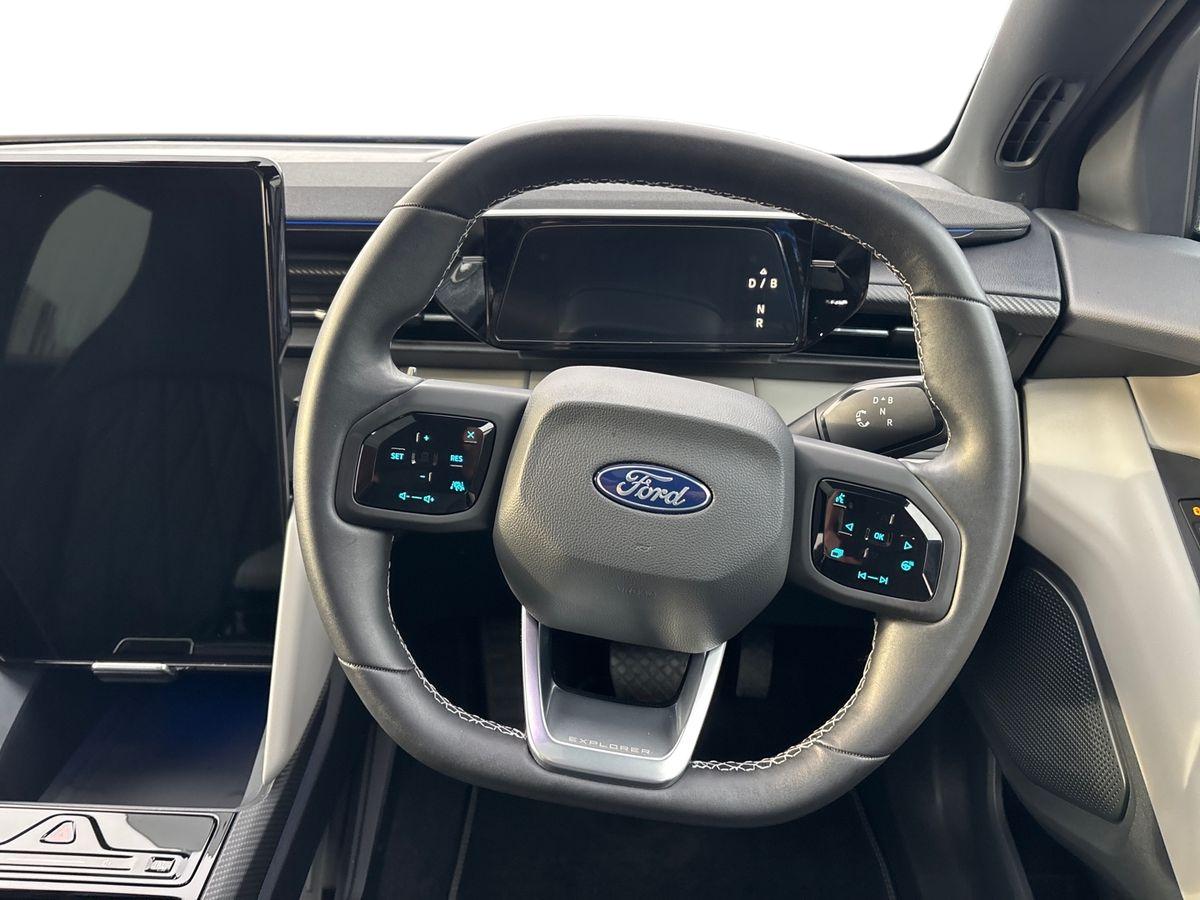 Used Ford Explorer 2024 for sale - 76487491: Photo 14