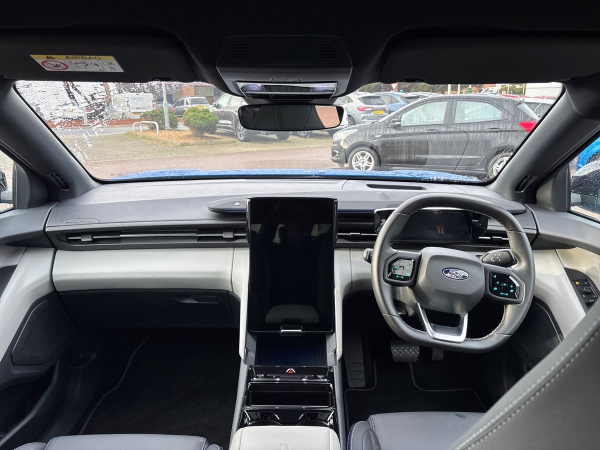 Used Ford Explorer 2024 for sale - 76487491: Photo 15