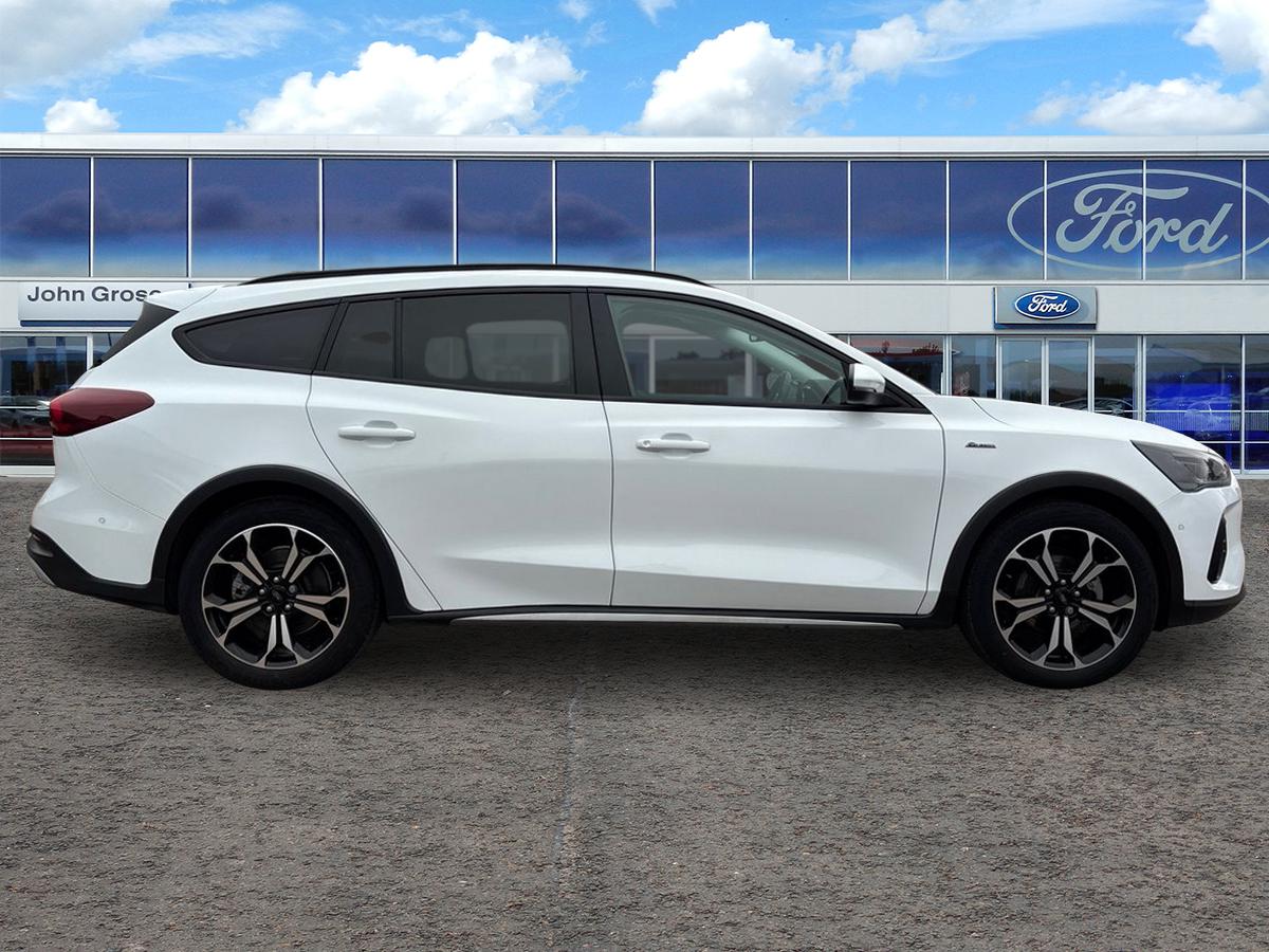 Used Ford Focus 2024 for sale - 77360572: Photo 2