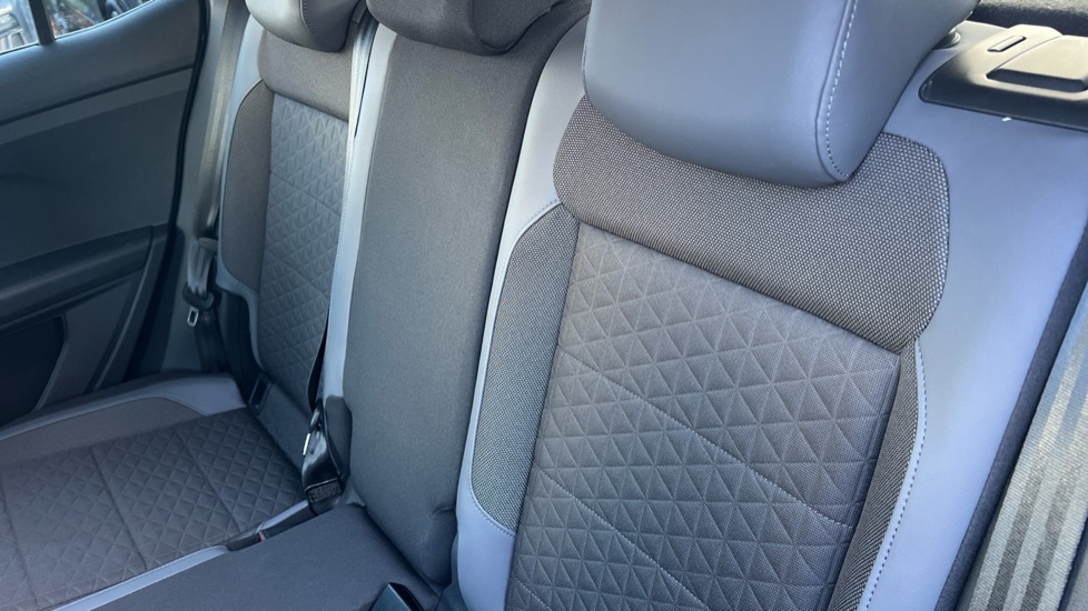 Used Volkswagen T-Cross 2023 for sale - 76519396: Photo 14