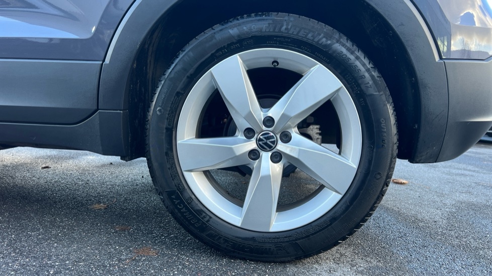 Used Volkswagen T-Cross 2023 for sale - 76519396: Photo 18