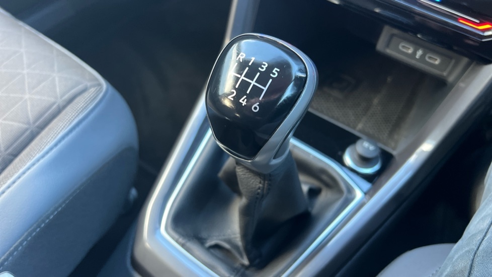 Used Volkswagen T-Cross 2023 for sale - 76519396: Photo 29