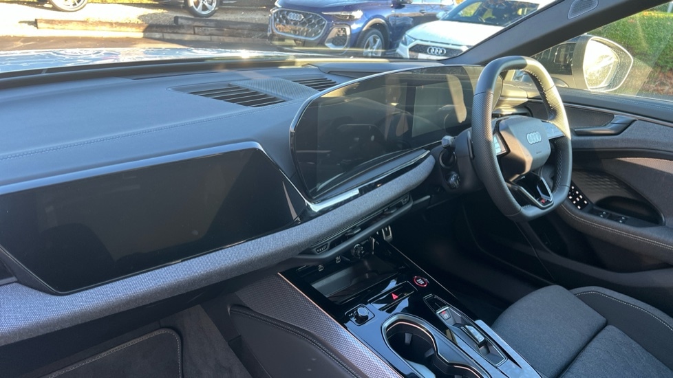 Used Audi A6 2025 for sale - 76609559: Photo 2