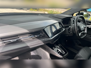 Used Audi Q4 e-tron 2021 for sale - 75972423: Photo