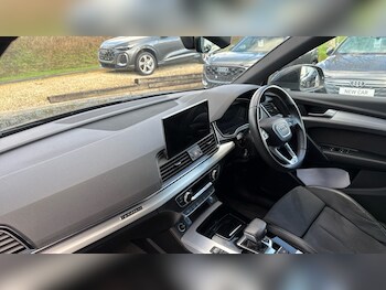 Used Audi Q5 2022 for sale - 77021882: Photo